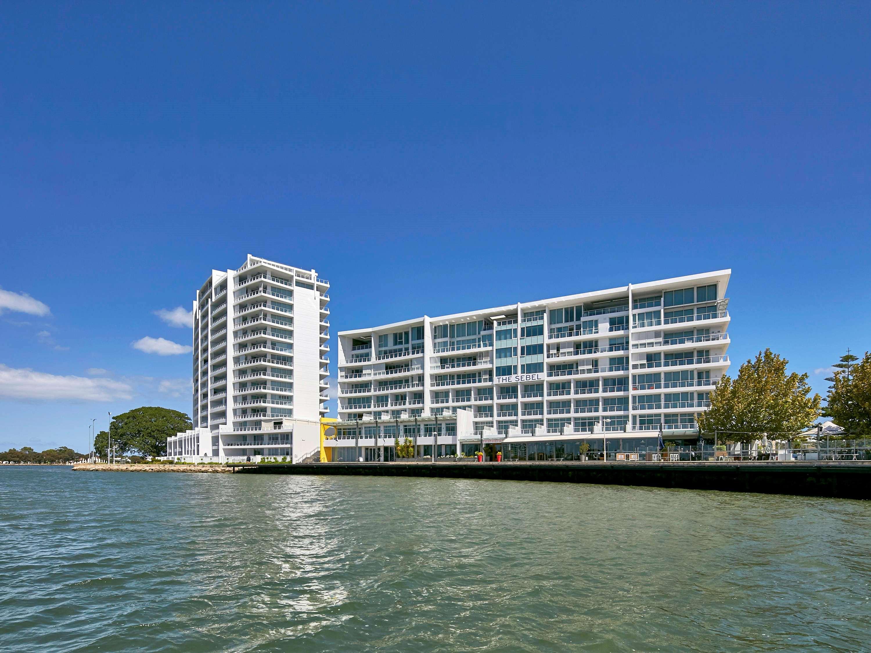 The Sebel Mandurah Hotel Exterior photo