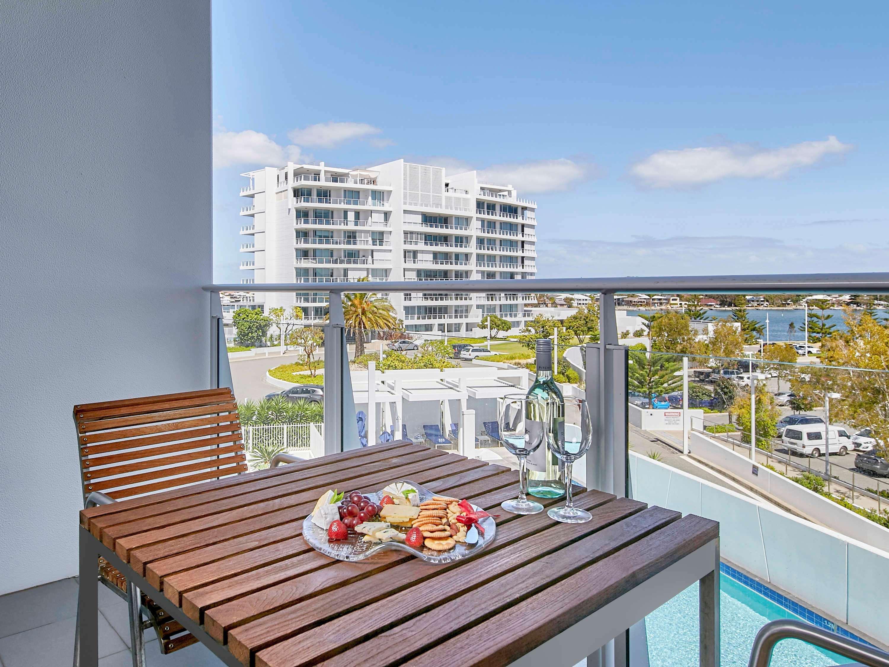 The Sebel Mandurah Hotel Exterior photo